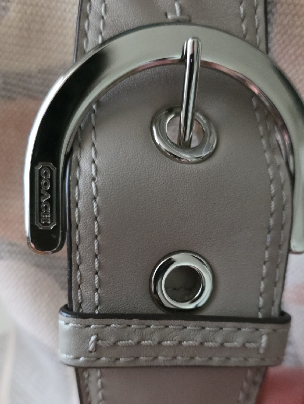 Coach SOHO Optic Bag - Picture 2 of 13